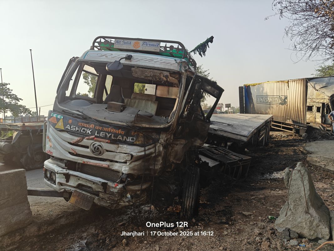 ASHOK LEYLAND 2820 CONTAINER